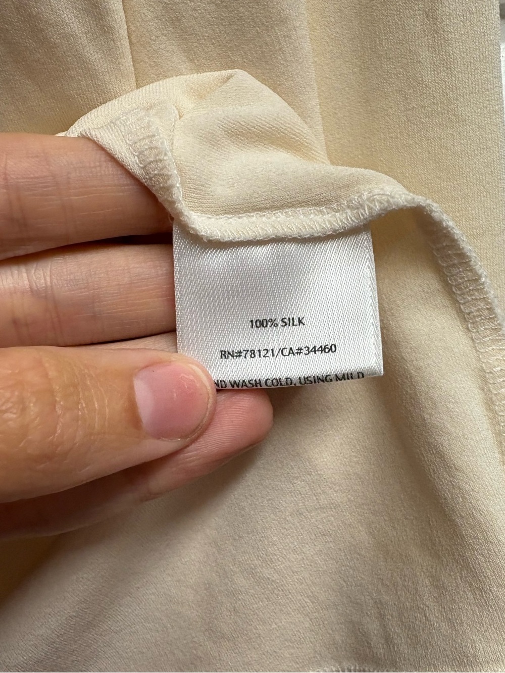 Eileen Fisher 100% Silk Long Sleeve Cream Blouse Size Petite Medium - Picture 2 of 2